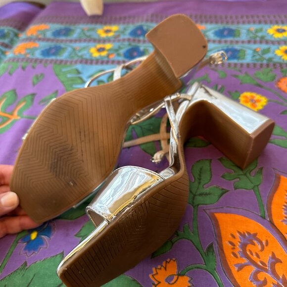 BP Silver High Heel square sandals size 10 Like New in Box - Picture 4 of 7